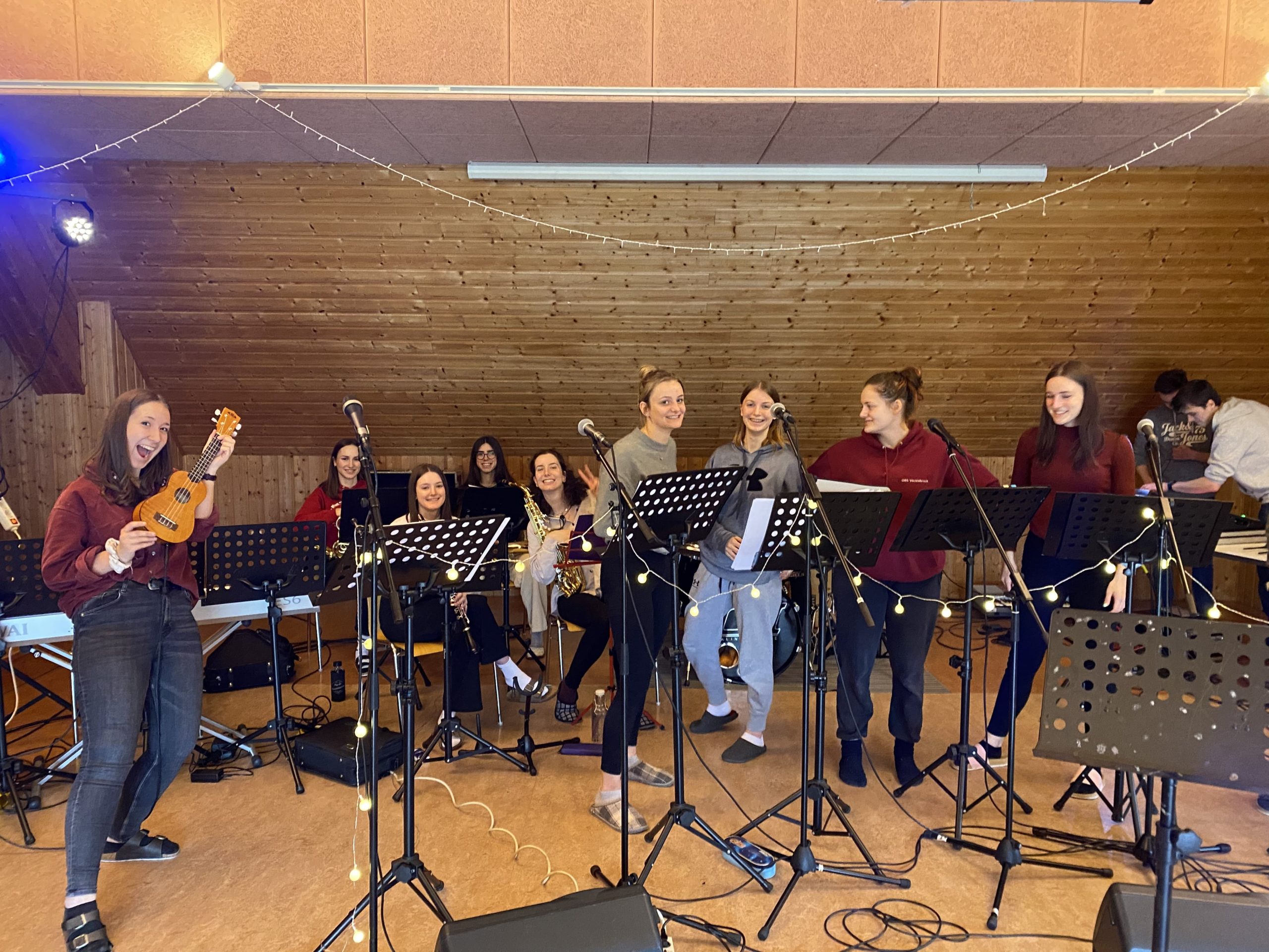 Band 8